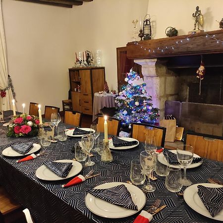 Domaine De La Ferme De Mont Bed & Breakfast Mormant Екстериор снимка