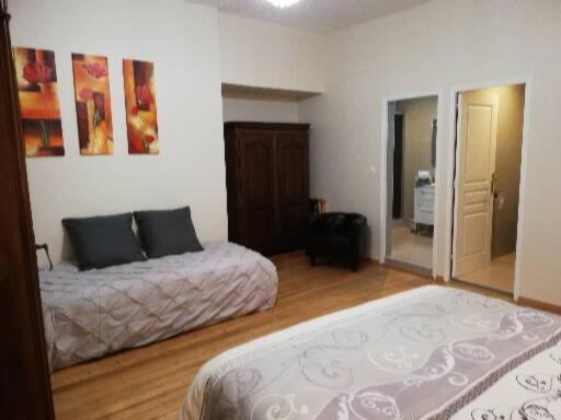 Domaine De La Ferme De Mont Bed & Breakfast Mormant Екстериор снимка