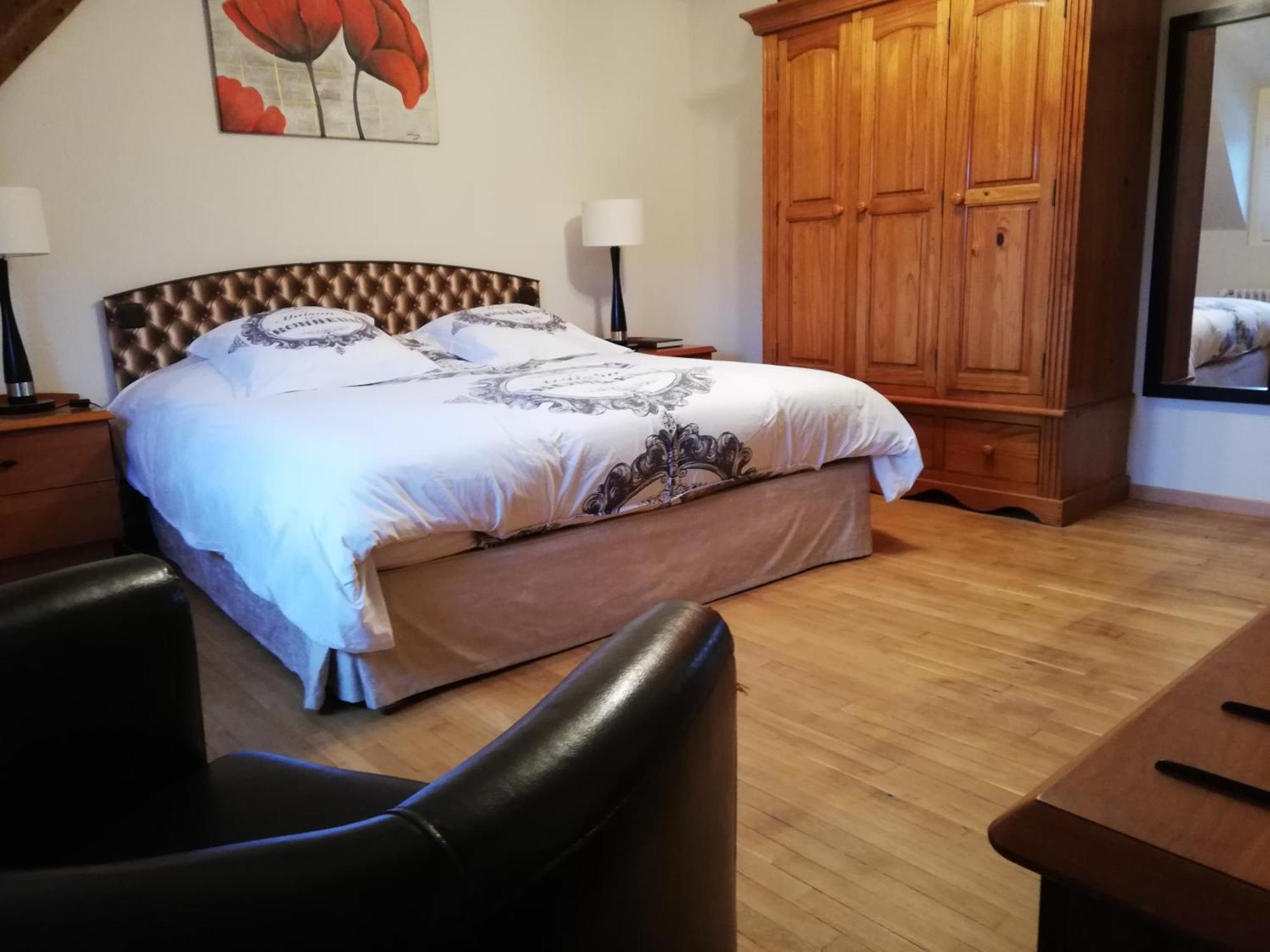 Domaine De La Ferme De Mont Bed & Breakfast Mormant Екстериор снимка