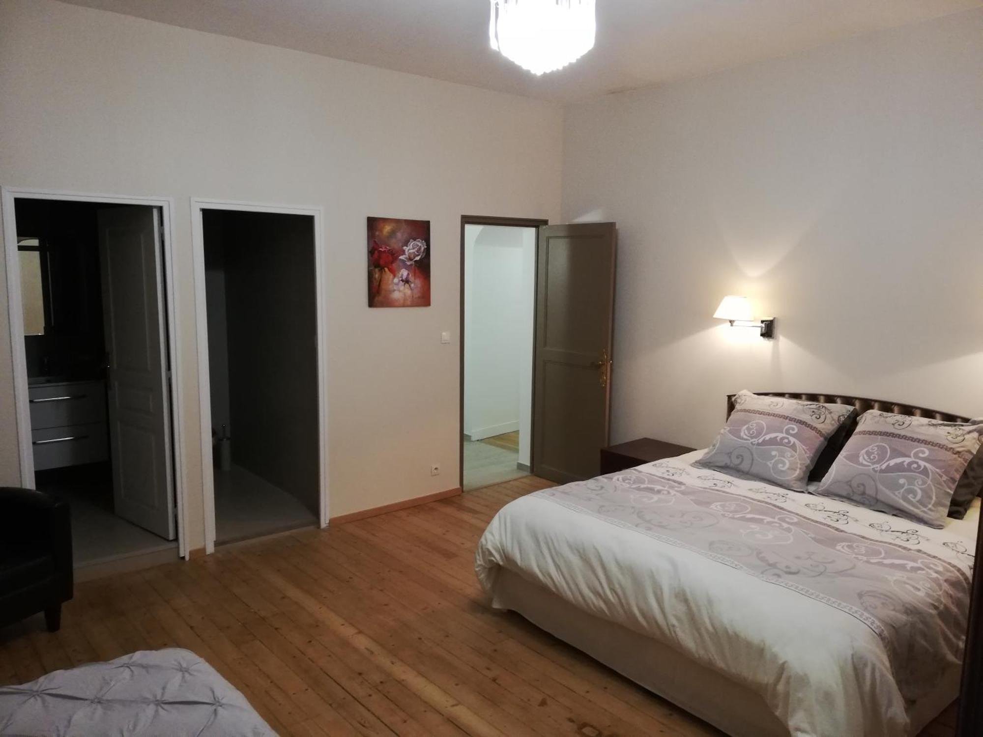 Domaine De La Ferme De Mont Bed & Breakfast Mormant Екстериор снимка